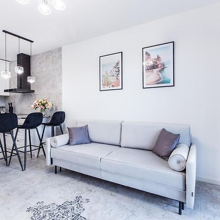 Apartament Roza Wiatrow Gizycko/Wilkasy Extérieur photo